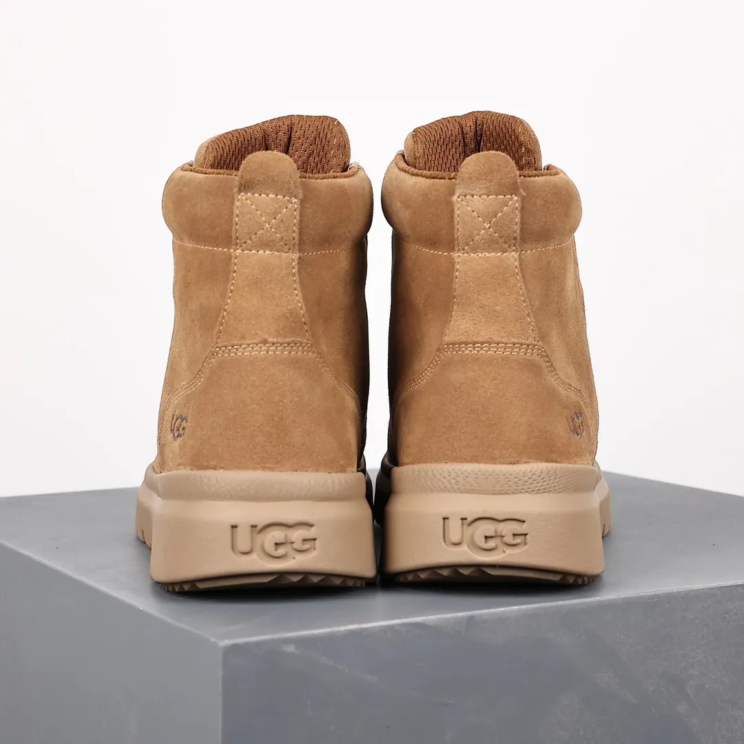 Pick up locally 💰800 The core recommendation is good price UGG 2023 new style #Men's shoes Guangdong origin # 1153750 Upgraded original last original paper version development version #Using TPU molded and shaped suede upper material #Selected 17mm UGGPURE™ implanted wool lining and removable UGGPURE™ Implanted wool insole # midsole EVA light wing technology outsole combined with rubber bottom, non-slip, waterproof and wear-resistant, and good elasticity American light luxury brand 🐑UGG M Burleigh Boot Burleigh series men's mid-cut lightweight casual sports workwear Martin boots "velvet chestnut brown" Size: 40 41 42 43 44 45